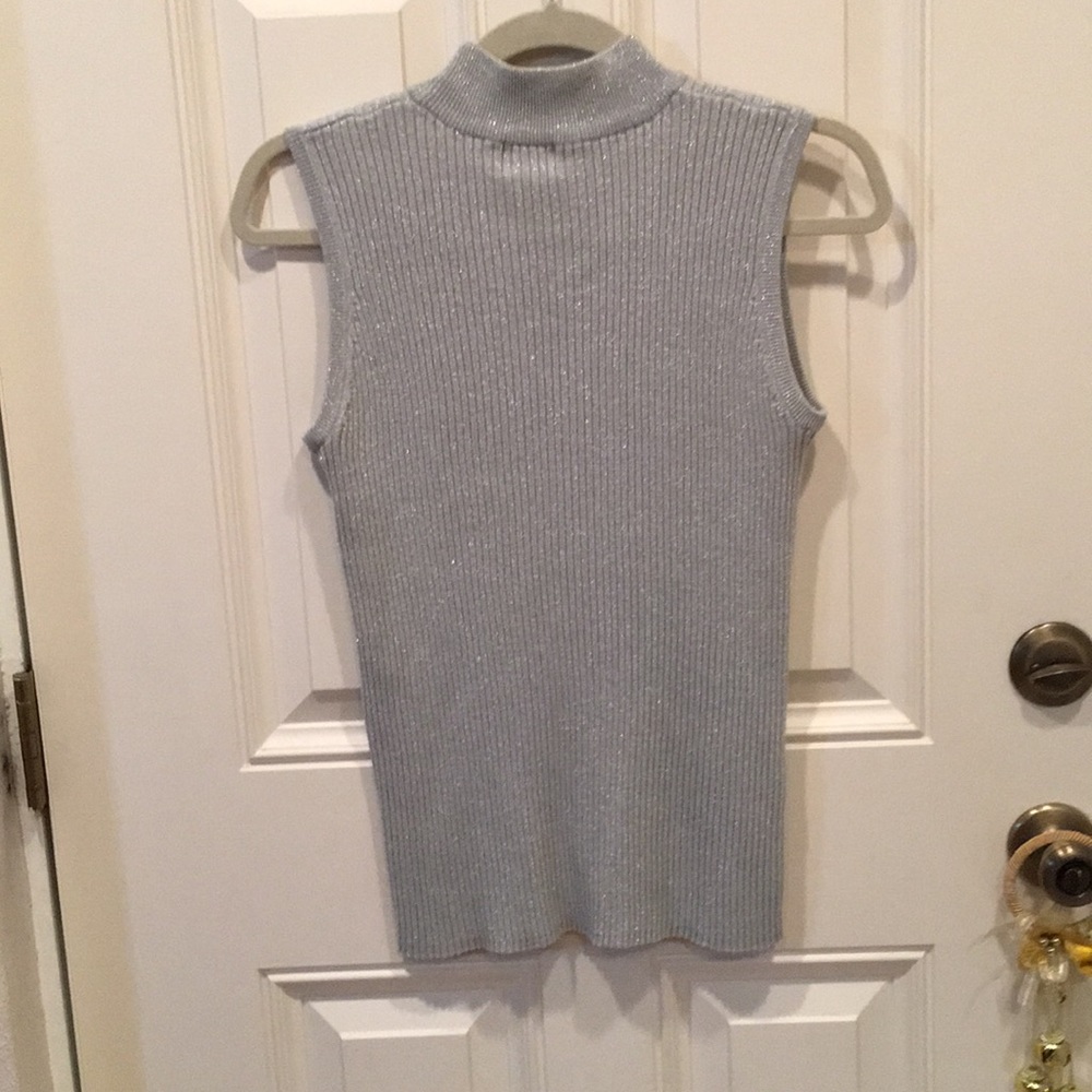Silver with Glitter Thread Knit Shell - Picture 2 of 2